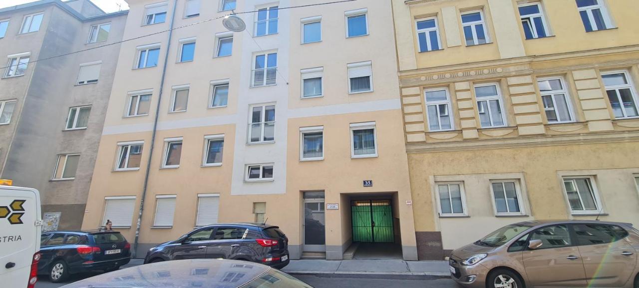 Quiet & Stylish Apartment In Vienna For 4 Guests エクステリア 写真